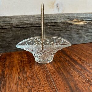 Avon | Vintage Crystal Glass Basket